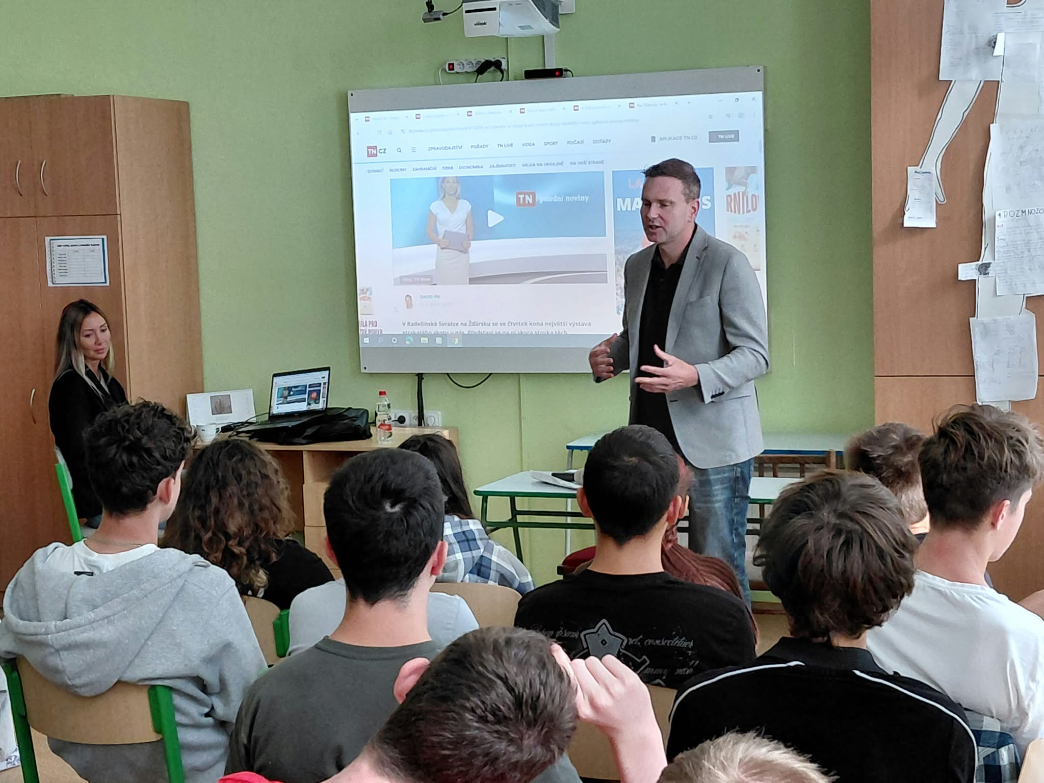 Beseda s Davidem Pikem (TV Nova)